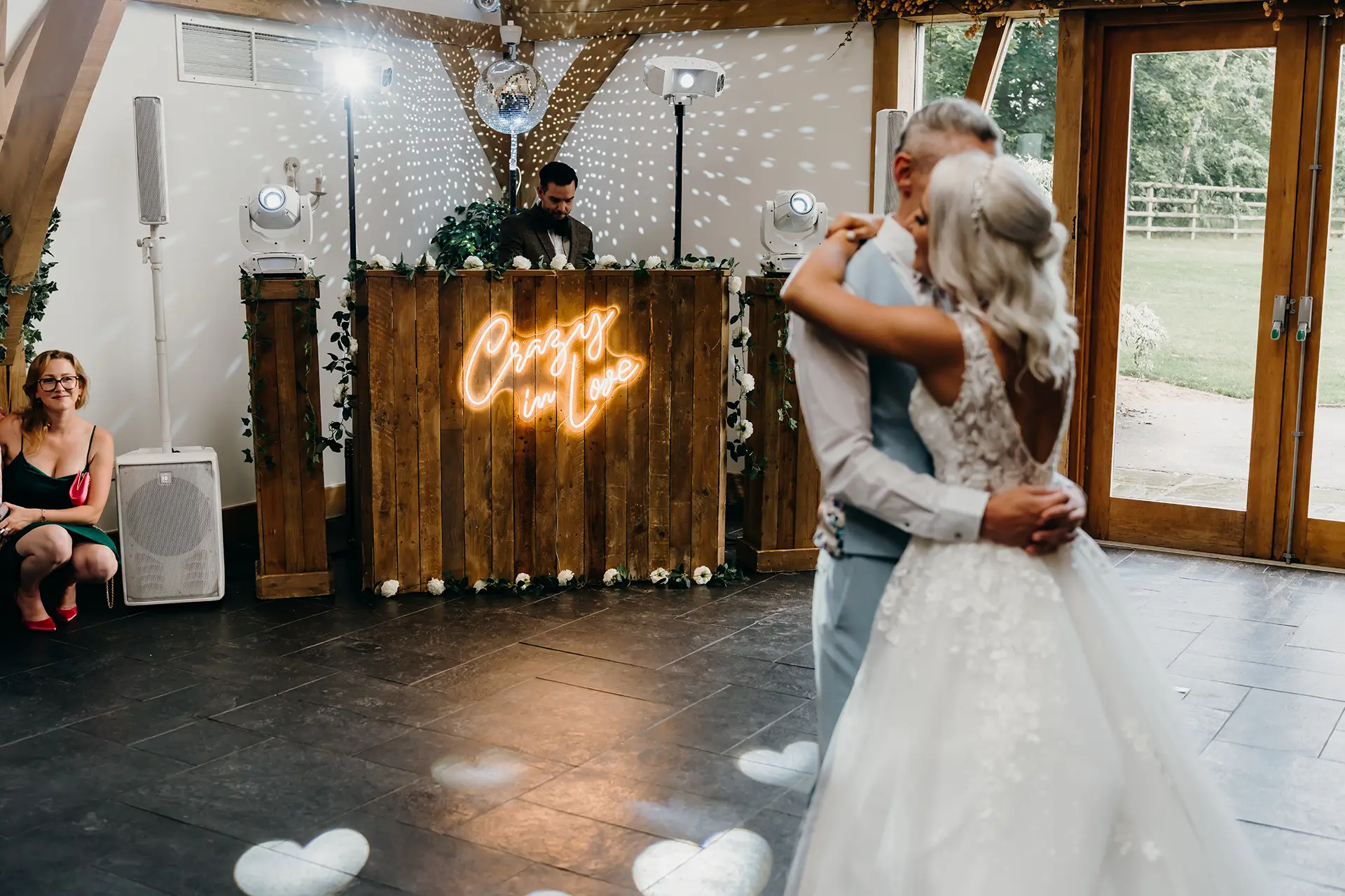 Mythe Barn first dance