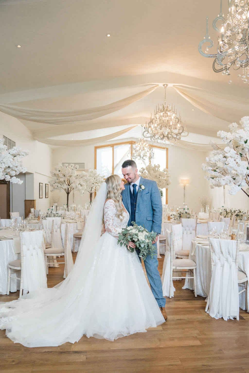 Mythe Barn Receptions The Grain Store Couple