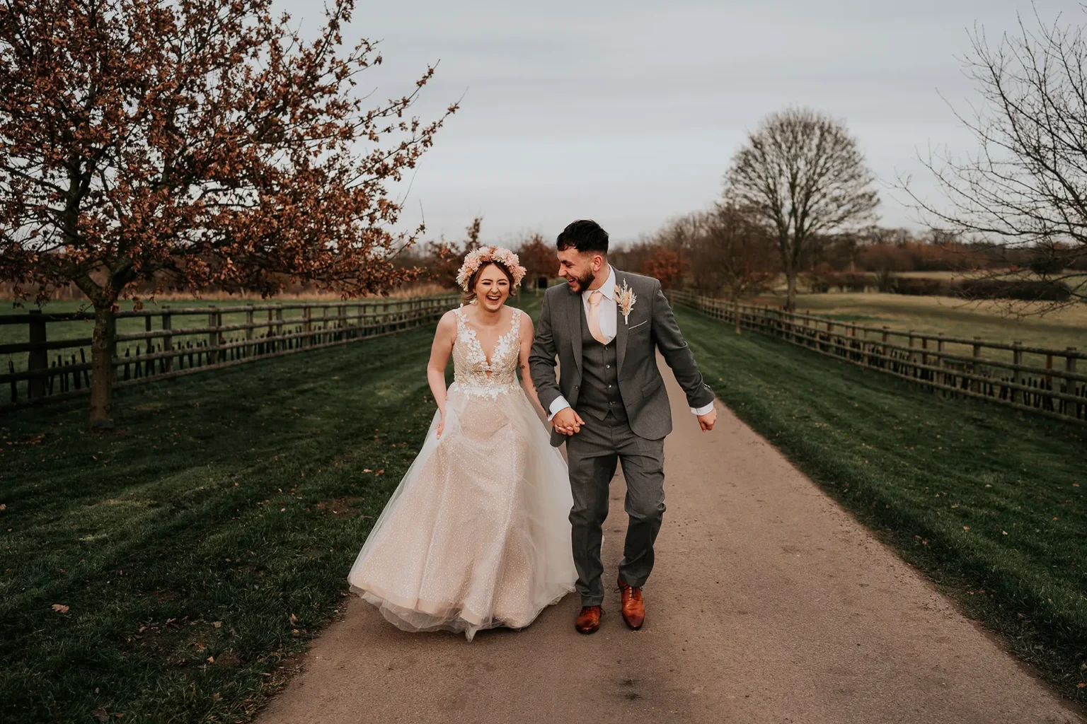 Mythe Barn bride and groom