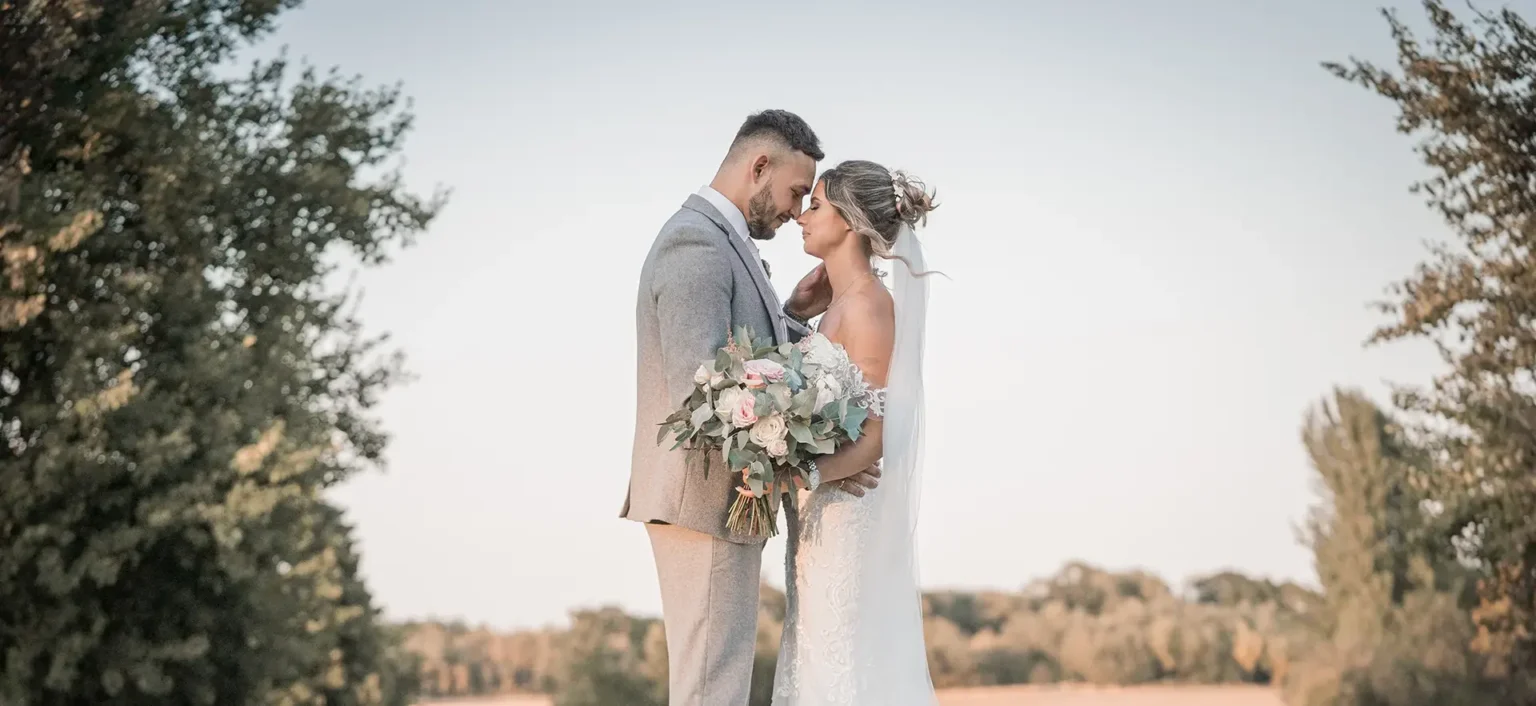 Mythe Barn bride and groom